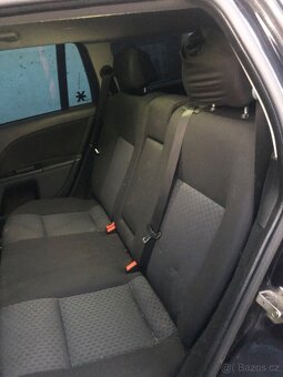 Ford Mondeo 1.8 - 11