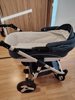Dětský kočárek - 11