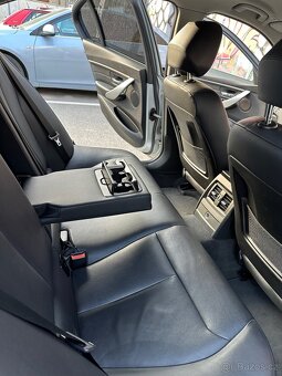 BMW F30 316d - 11