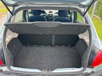 Peugeot 1.4i, 55kW, Najeto pouze 66.000Km, Zachovalý stav - 11