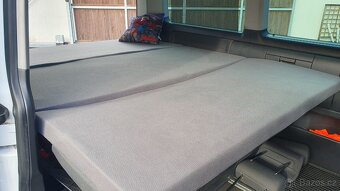 VW Multivan t5 103 kw - 11