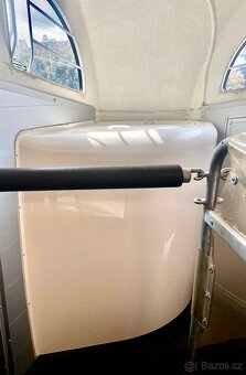 Přepravník na dva koně Bockmann - 11