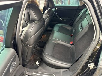 Citroen C5 X7 2.0 HDI 100kW automat Exclusive - 11
