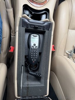 JAGUAR XJ - 11