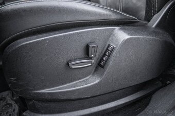 Ford Galaxy 2.0 TDCi DPF Titanium - 11