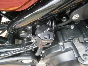 Benelli 500 Leoncino Trail - 11