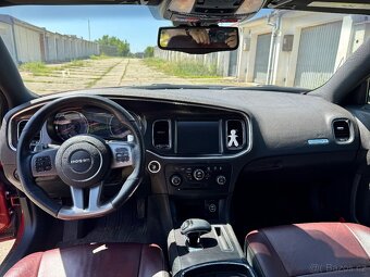 Dodge Charger SXT 3,6L Pentastar 100th anniversary edition - 11