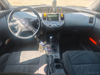 Primera P12 2.2dci 102kw r.v.2004 - 11