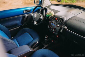 Volkswagen New Beetle 1.6 75 kW | DOVOZ DE | SERVISKA - 11