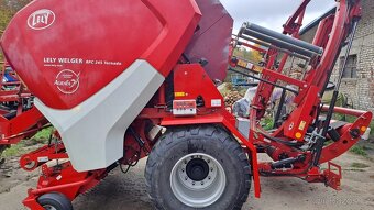 Lis s baličkou Lely Welger rpc 245 Tornado - 11