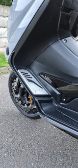 Yamaha T-Max 530 LuxMax extra - 11