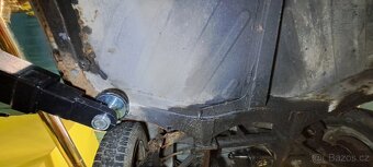 Prodám karoserii trabant 601 l - 11