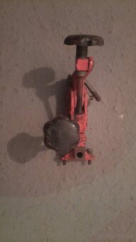 Vyorávač brambor, kola ,osy ,Motor Jikov, příslušenství. - 11