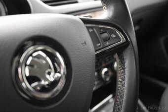 Škoda Octavia Combi 2.0 TDI DSG Scout - 11