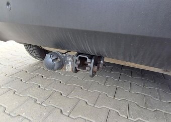 Hyundai ix35 2.0-4x4-AUTOMAT-TEMPOMAT - 11