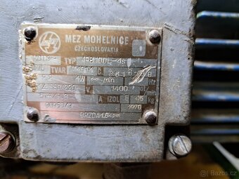 Elektromotor s převodovkou 2,2 kw - 11