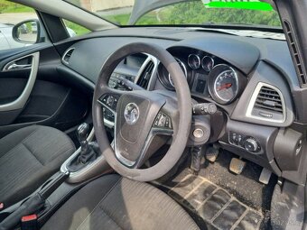 Opel ASTRA J LIM. 5DV. EDITION 1.7d 81kw rok-2010 ANGLIK - 11