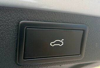 Octavia III Combi 1,4 tsi,STYLE,XENON,NAVI. - 11