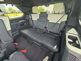 Toyota Sequoia 2024 - 11