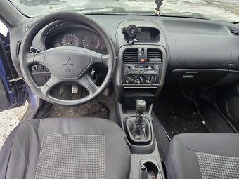 Mitsubishi Carisma 2003 - 11