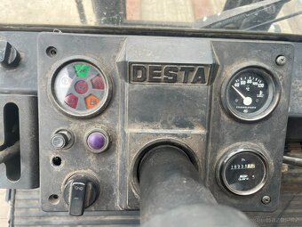 VZV Desta DV35A - 11