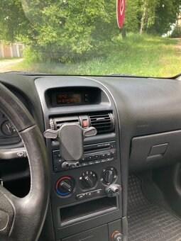 Predam Opel astra G 2004 1.6 - 11