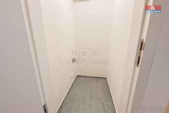 Pronájem bytu 3+kk, 85 m², Praha, ul. Podbělohorská - 11
