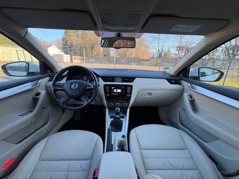Škoda Octavia Combi - 11
