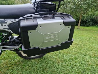 Kawasaki KLR 600 - 11
