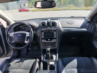 Ford Mondeo mk4 2.0tdci TITANIUM - 11