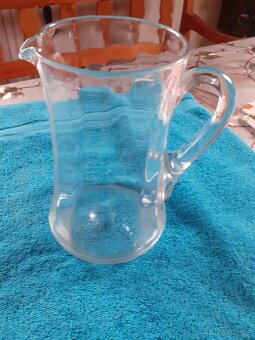 Starožitné  mísy,broušené  misky - 11