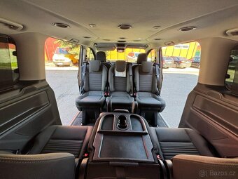 Ford Tourneo Custom - 11