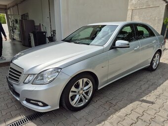 Mercedes-Benz  E 350 cdi - 11