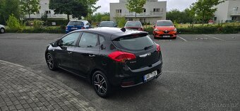 Kia Ceed 1,6 GDI hatchback 99kW - 11
