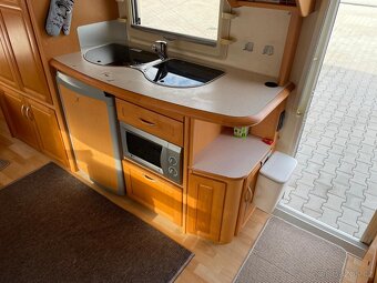 Hobby Prestige 650, 6 osob, stan, bojler, sprcha, solár - 11