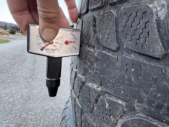 Zimni pneu 4ks - Bridgestone Blizzak 265/50/20 - 11