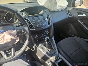 Ford Focus 1.6i 77kw 2018 - 11