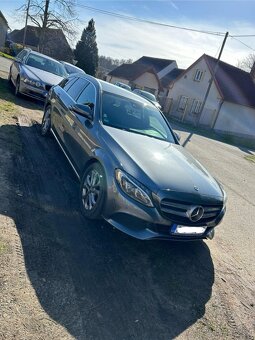 Mercedes c220d 9 g - 11