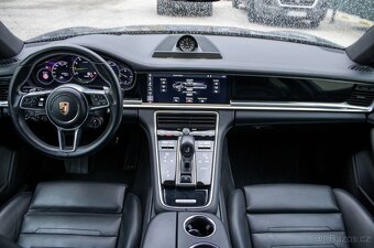 Porsche Panamera 4 E-Hybrid 4x4 A/T - 11