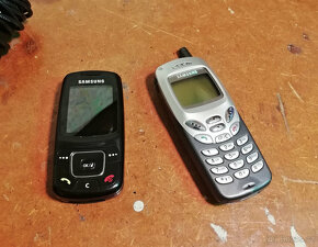 Samsung R210 (2001) + C300 (2006) - 11