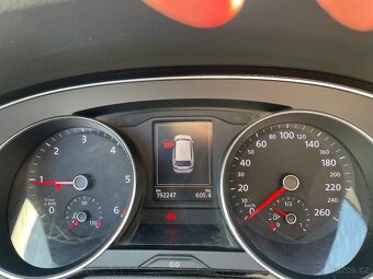 VW Passat variant 2.0TDI hightline - 11