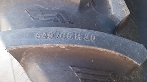 Kombajn New Holland CX860 - 11