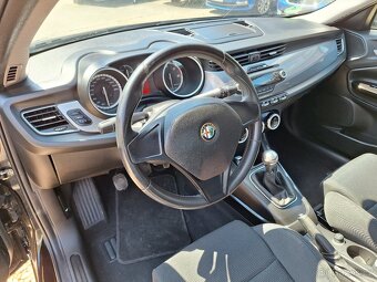 Alfa Romeo Giulietta 1.6 MJTd 77KW S.Kniha - 11