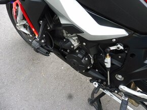 Prodám zánovní Bmw S 1000 XR 1.maj.6020km - 11