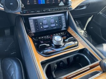 2022 Jeep Grand Wagoneer Series III 4WD 6.4 - 11