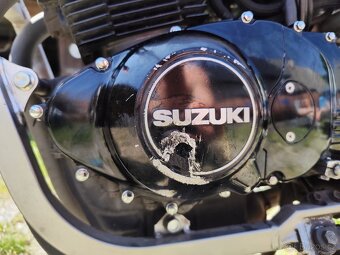 Suzuki GS500 - 11