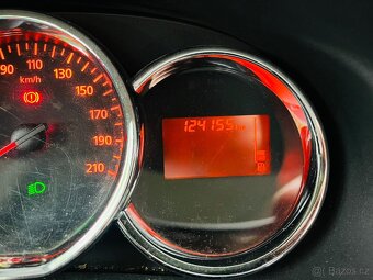 Dacia Lodgy 1.6i Navi, 7mist - 11