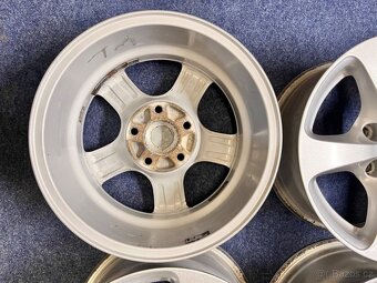 5x120 R16 alu disky Borbet - ET 20 - 11