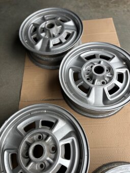 Cromodora CD8 disky 4,5R13 - 11