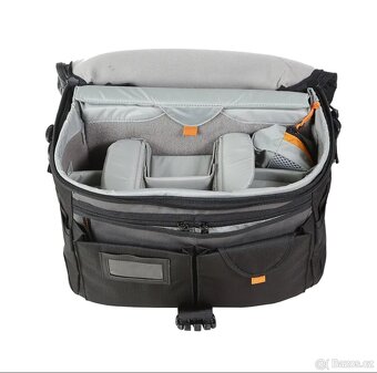Lowepro Stealth Reporter D550 AW - 11